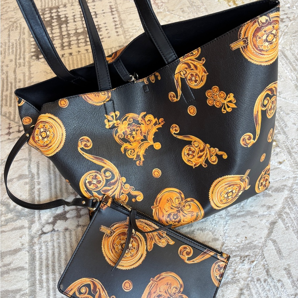 Versace Black and Gold Women's Tote Bag